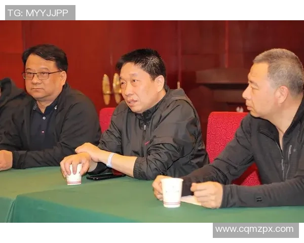 重庆攀岩队防反策略分析与比赛表现的得失总结 重庆攀岩队防反策略分析与比赛表现的得失总结